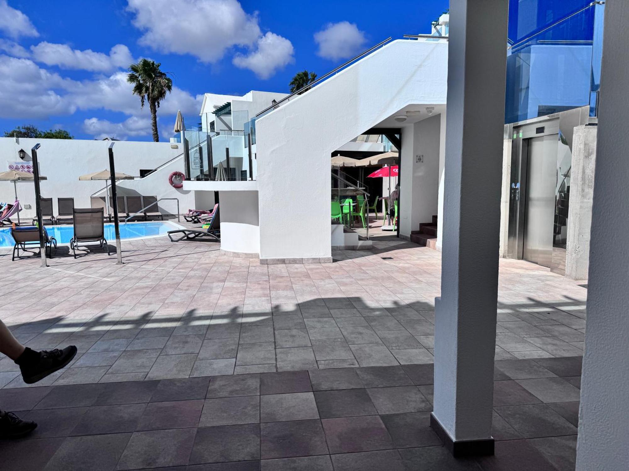 Apartamentos Villa Canaima Пуерто-дель-Кармен Екстер'єр фото