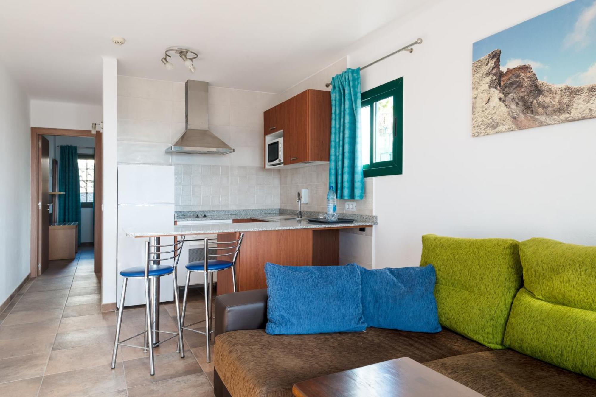 Apartamentos Villa Canaima Пуерто-дель-Кармен Екстер'єр фото