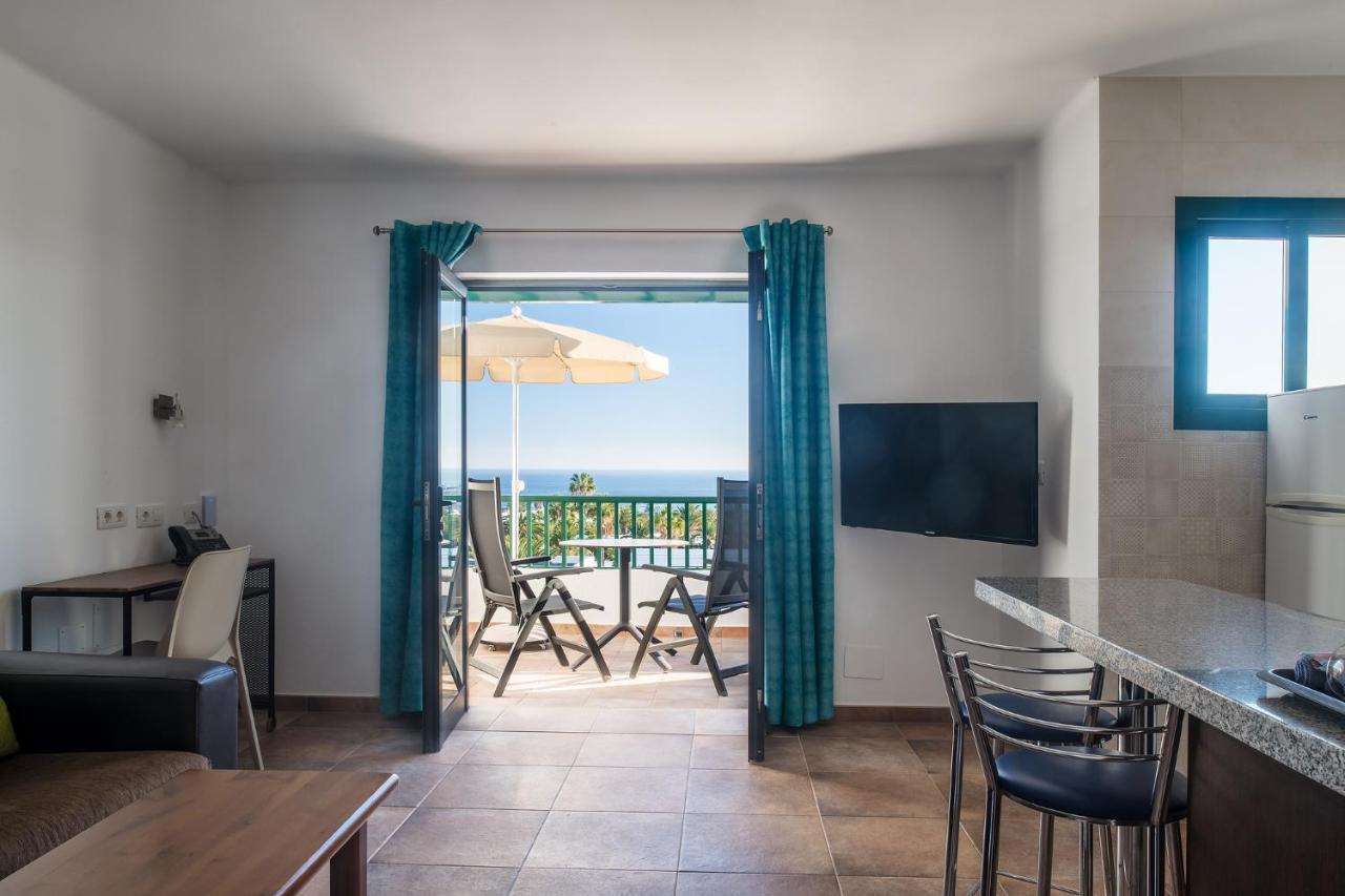 Apartamentos Villa Canaima Пуерто-дель-Кармен Екстер'єр фото